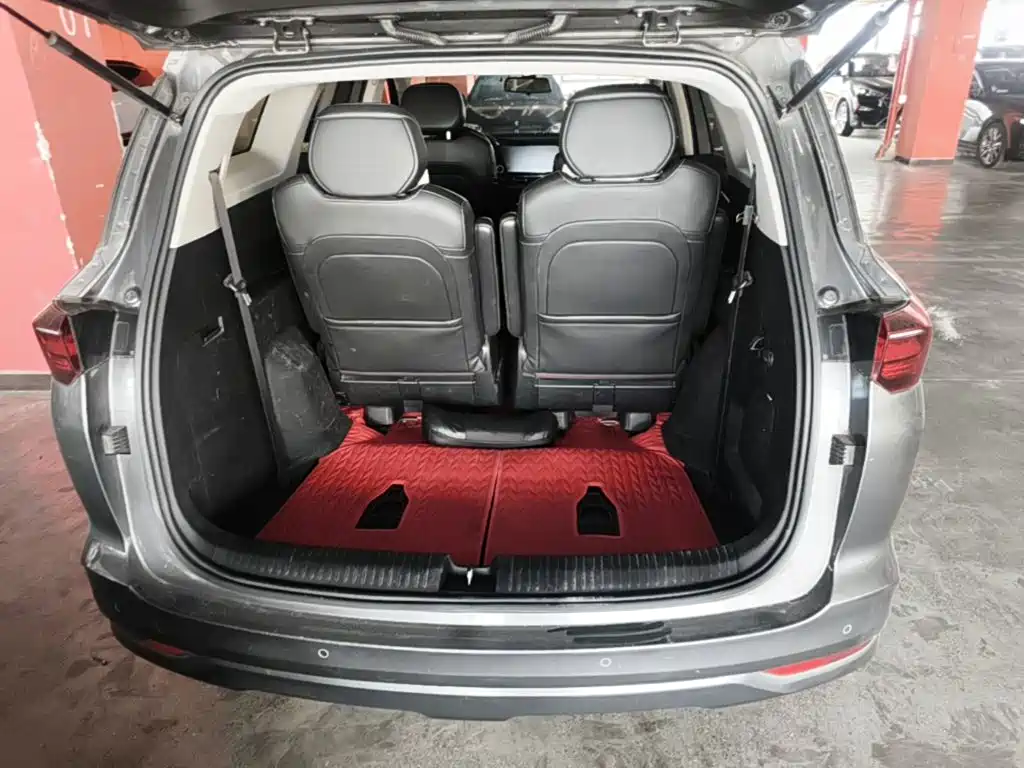 Wuling Victory — миниатюра 19