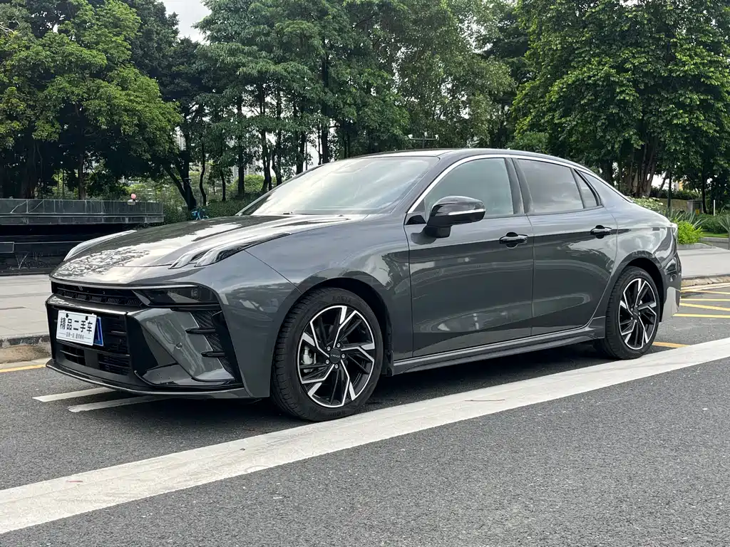 2025 Lynk & Co 03 - zdjęcie 1 z 23