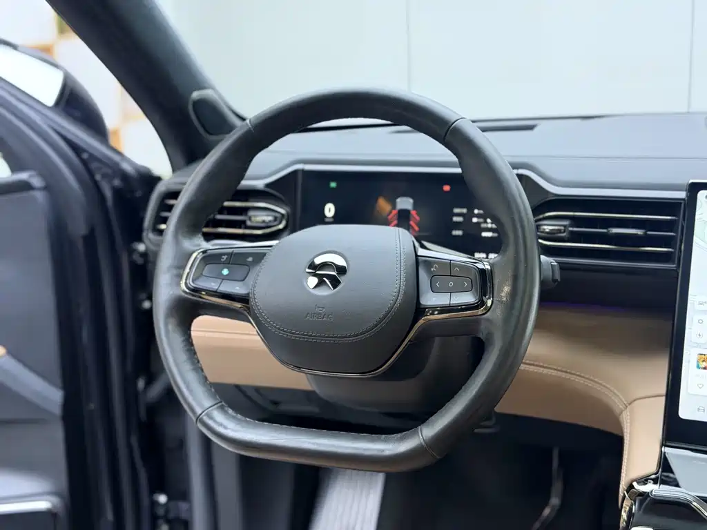 NIO ES8 — миниатюра 7