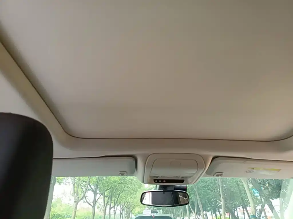 Cadillac XT5 — миниатюра 18