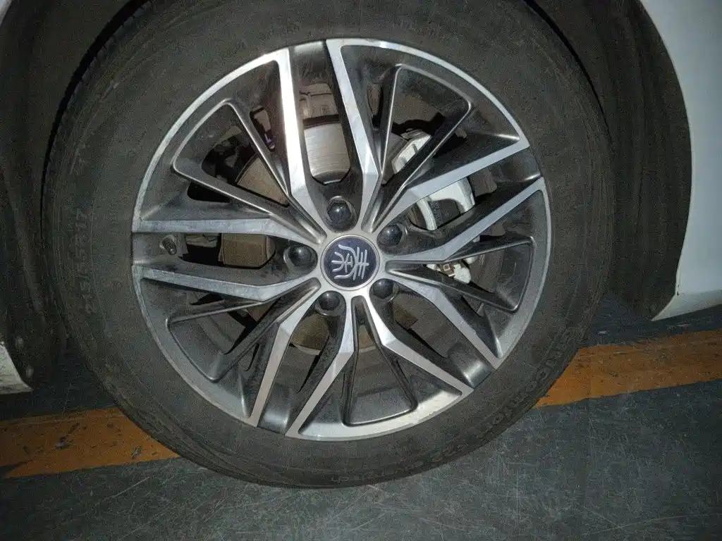 BYD Qin PLUS — миниатюра 8