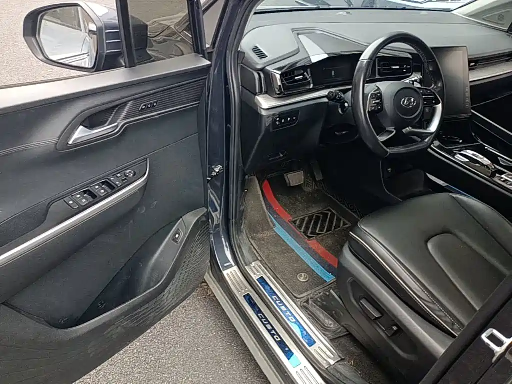 Hyundai Custo — миниатюра 21