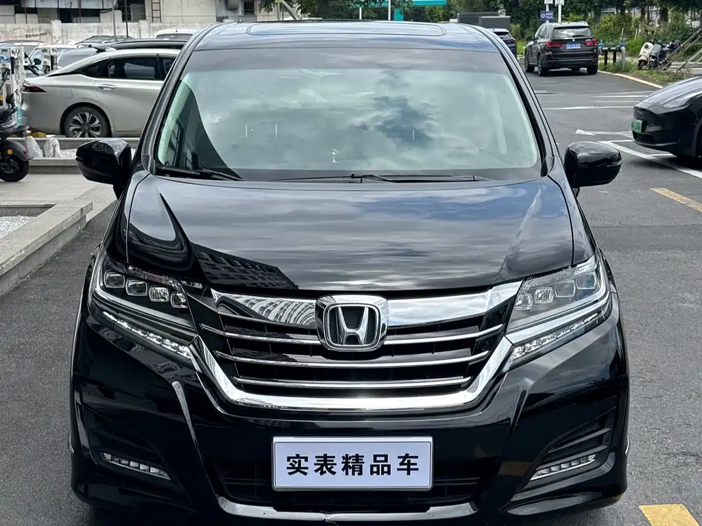 Honda Elysion 2016 2.4L Luxury