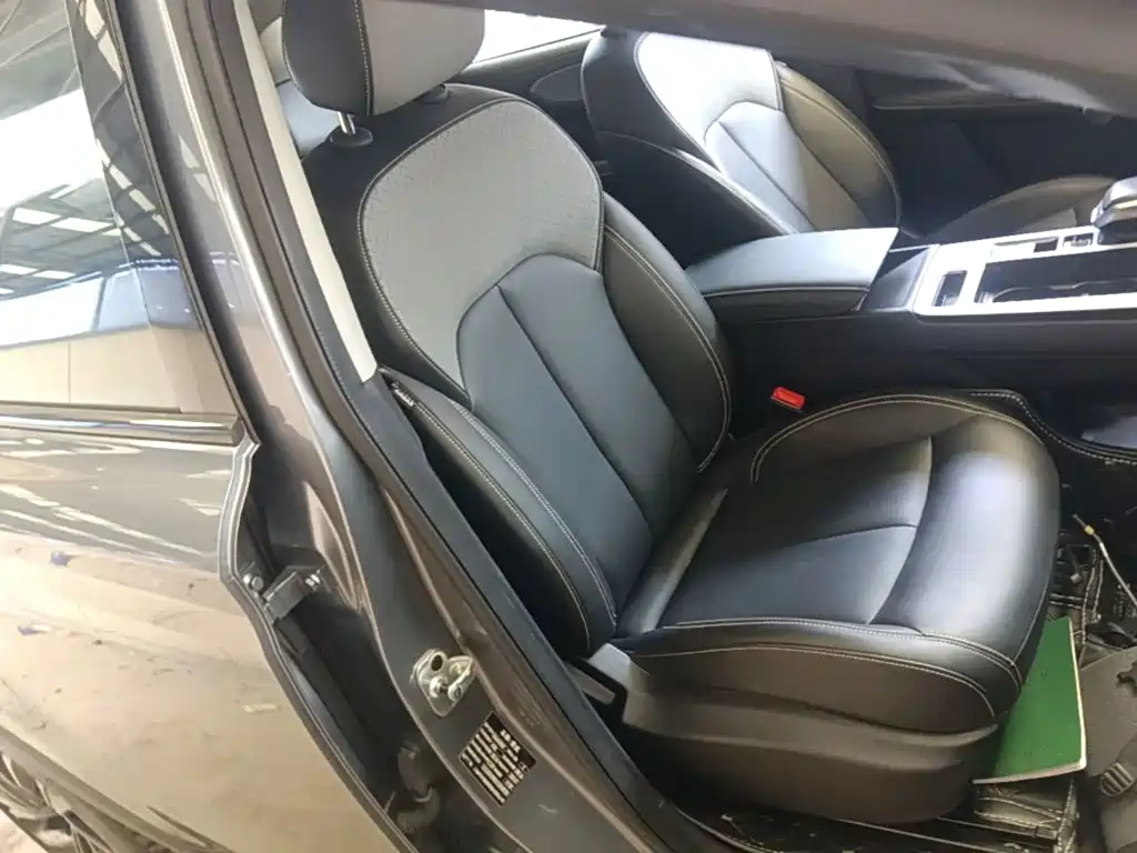 Roewe RX5 — миниатюра 25