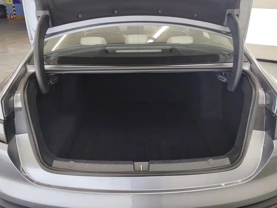 BYD Seal 05 DM-i — миниатюра 4