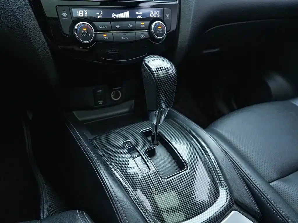 Nissan X-Trail — миниатюра 7