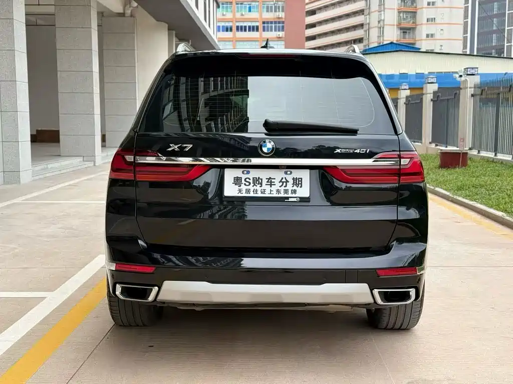 BMW X7 — миниатюра 8