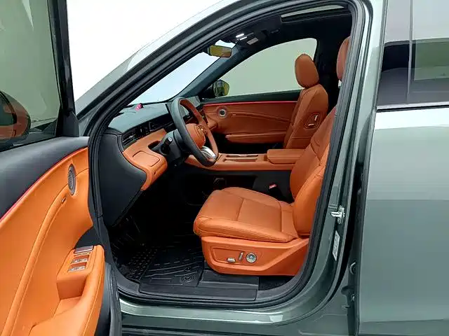 Hongqi Hongqi HS6 PHEV — миниатюра 12