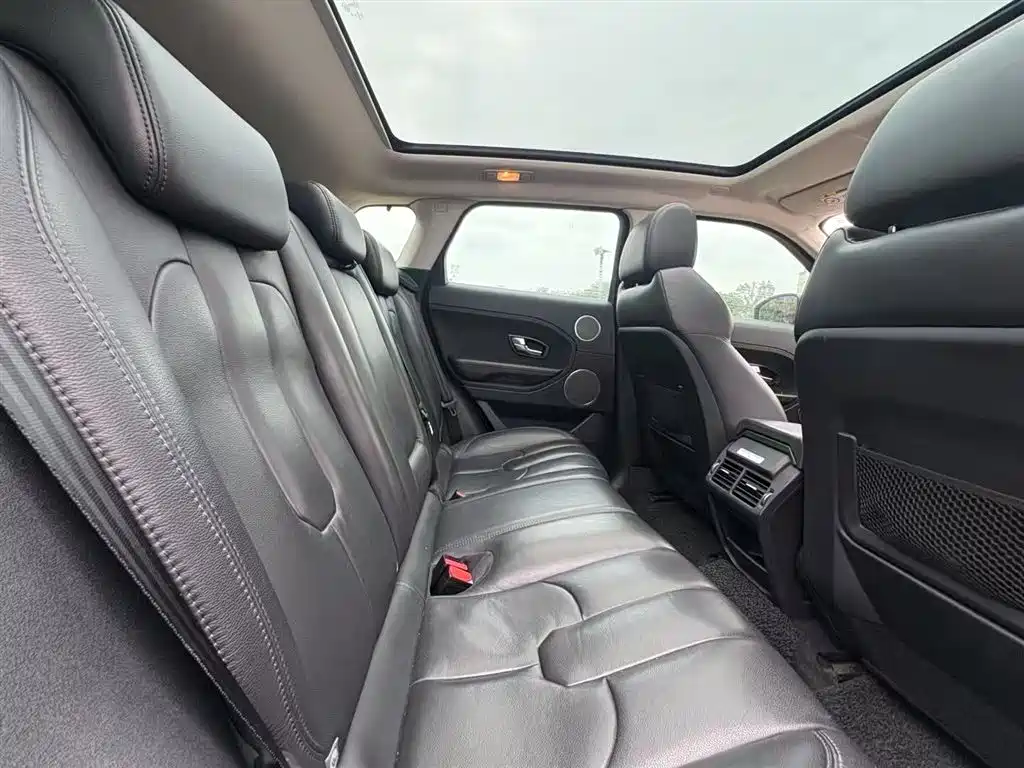 Land Rover Range Rover Evoque 2015 2.0T