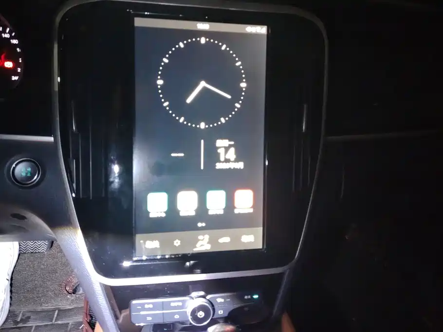 BYD MAX — миниатюра 13