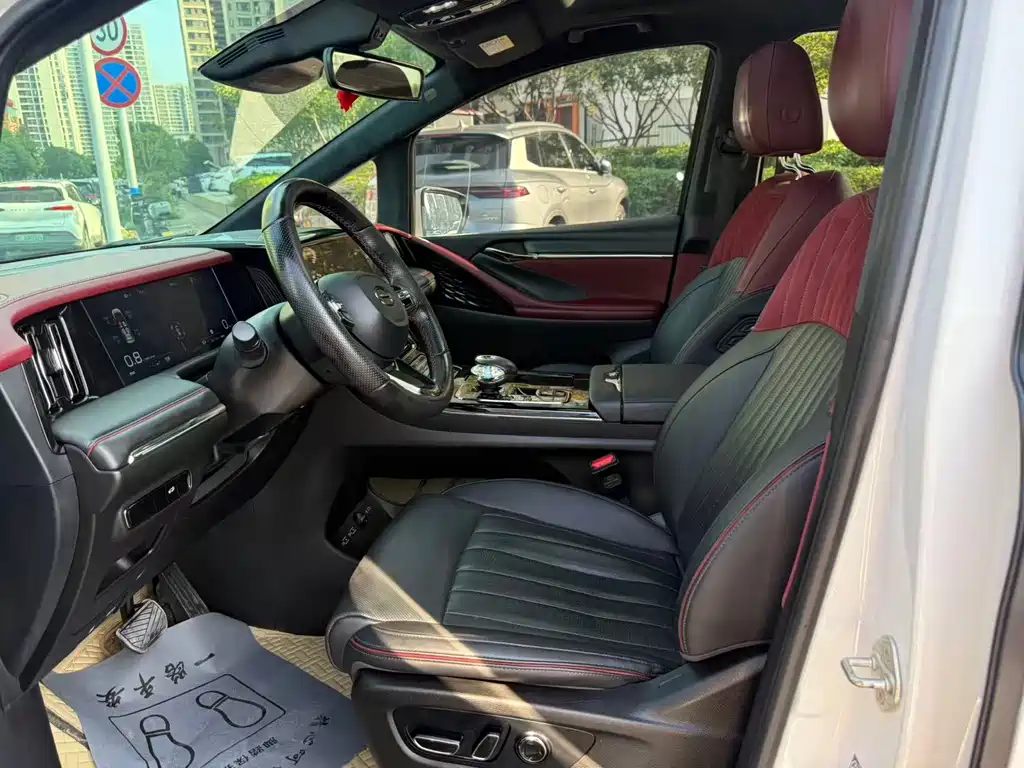 GAC Motor Trumpchi M8 — миниатюра 4
