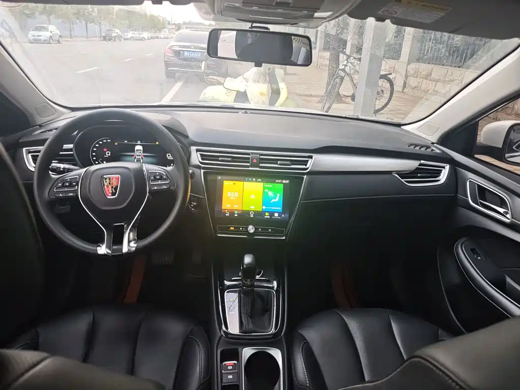 Roewe i5 — миниатюра 9