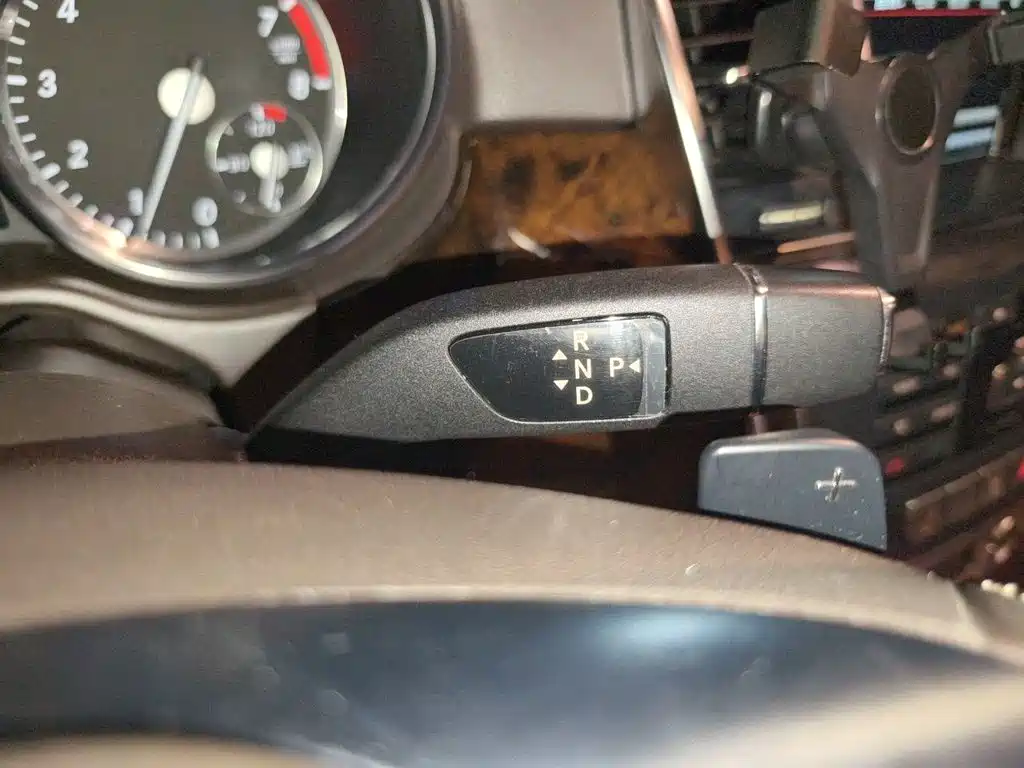 Mercedes-Benz M-Class — миниатюра 7