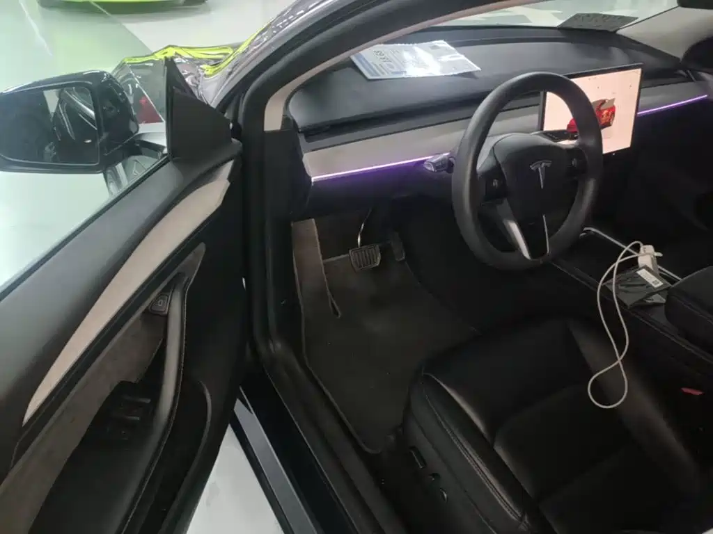 Tesla Model Y — фотографии объявления, Фото 16