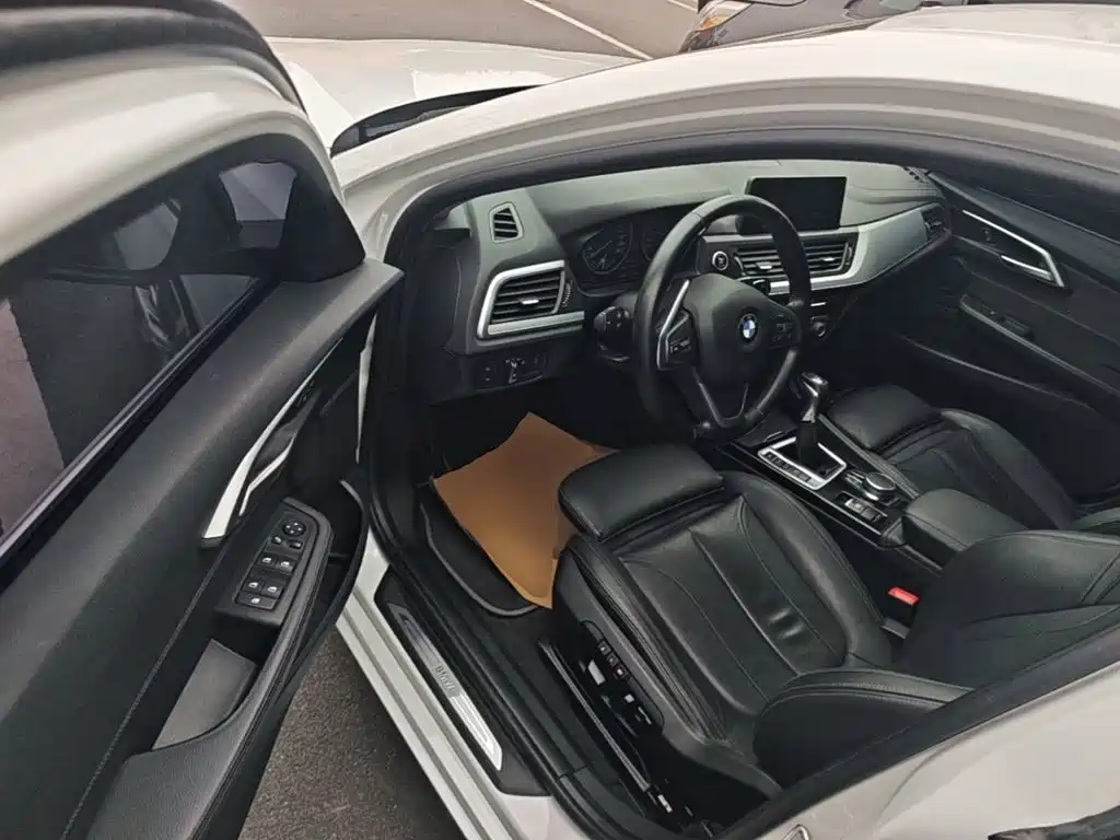 BMW 1 Series — миниатюра 16
