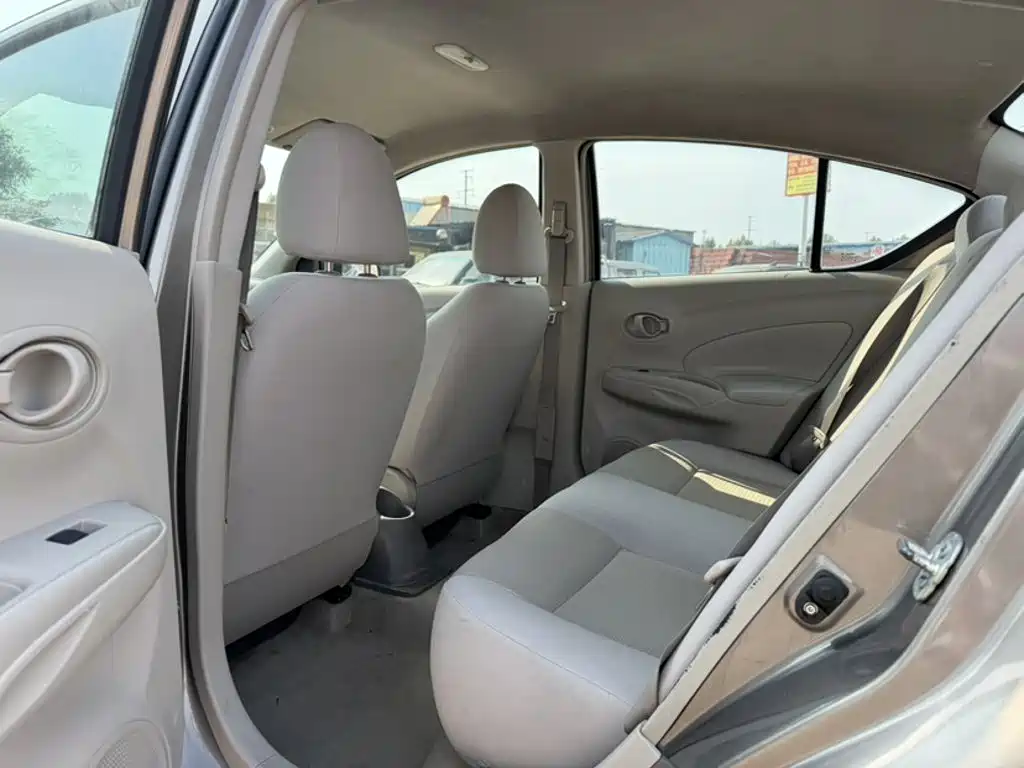 Nissan Sunny — миниатюра 11
