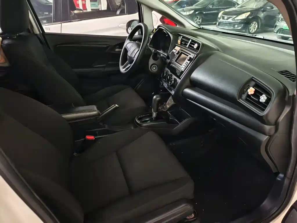 Honda Fit 1.5L CVT Comfort Edition, фото 5