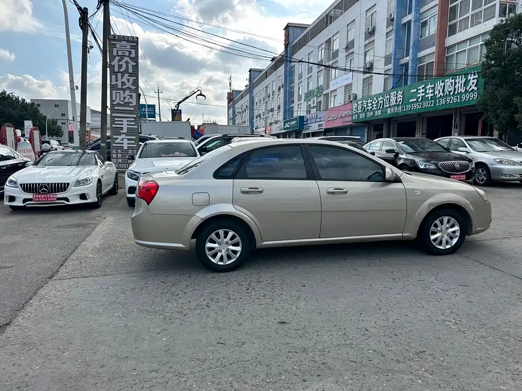 Buick Excelle — миниатюра 5