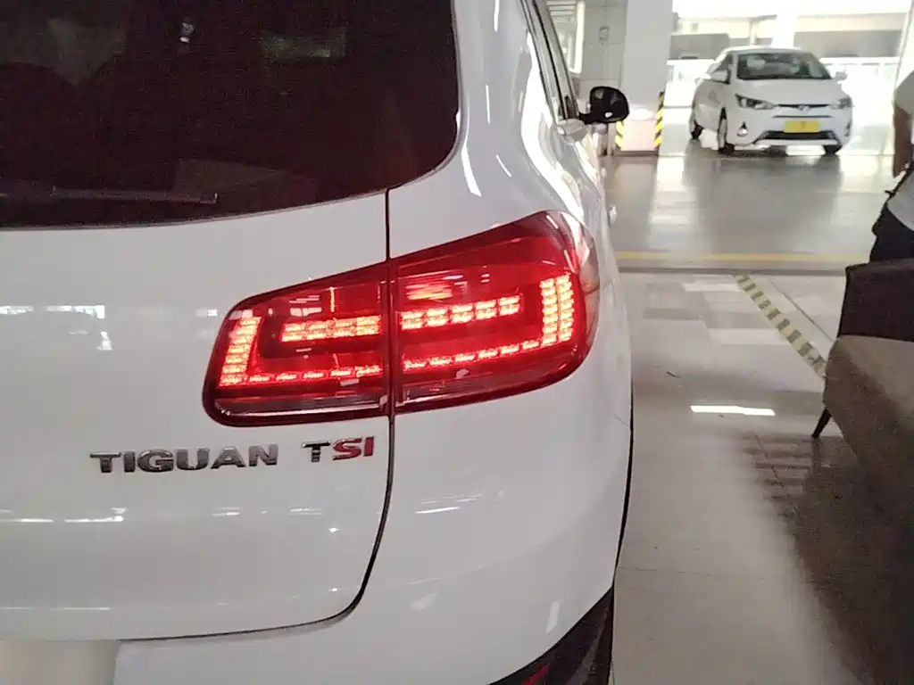 Volkswagen Tiguan — миниатюра 8