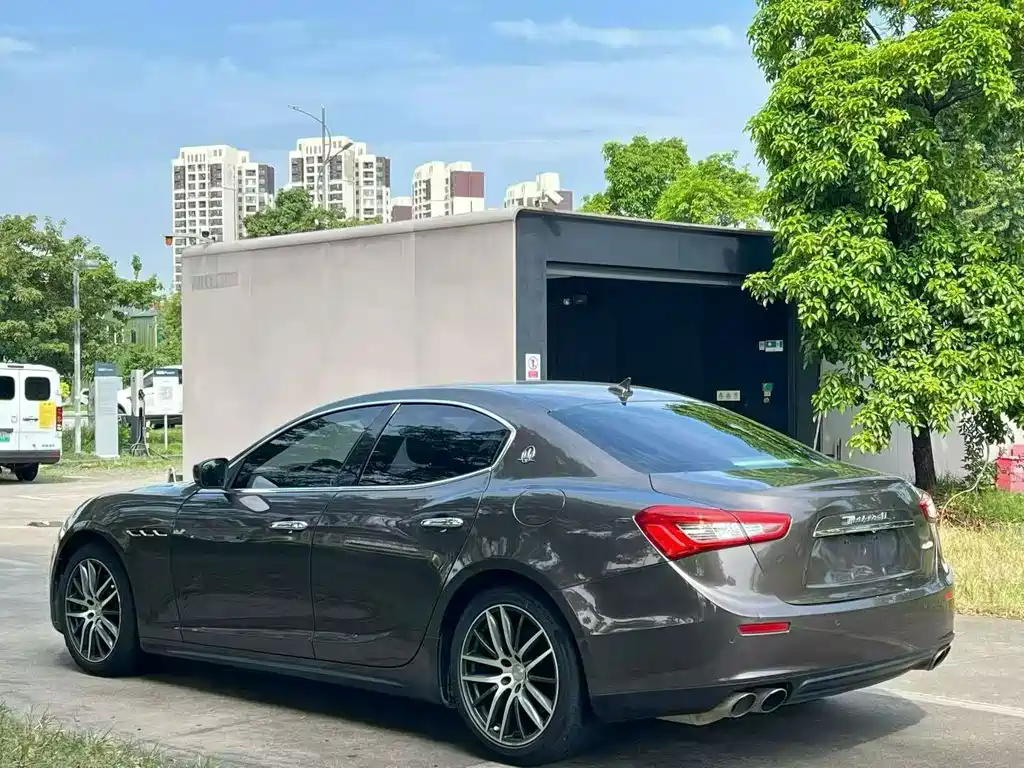 Maserati Ghibli — миниатюра 9