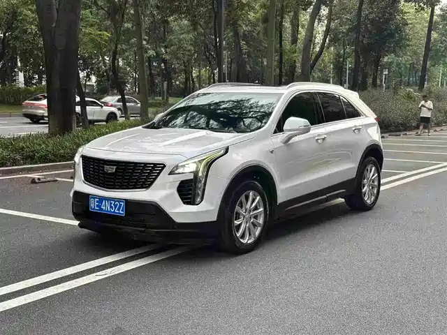 Cadillac XT4