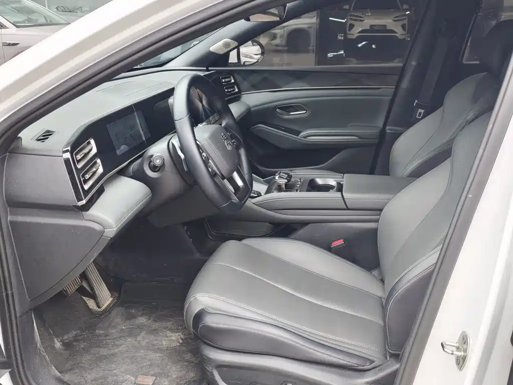 BYD Qin L — миниатюра 6