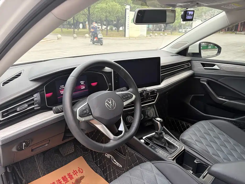 Volkswagen Sagitar — миниатюра 9