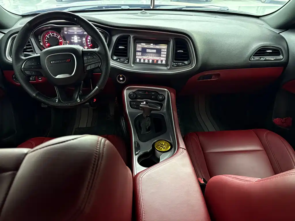 Dodge Challenger 2019 3.6L AT