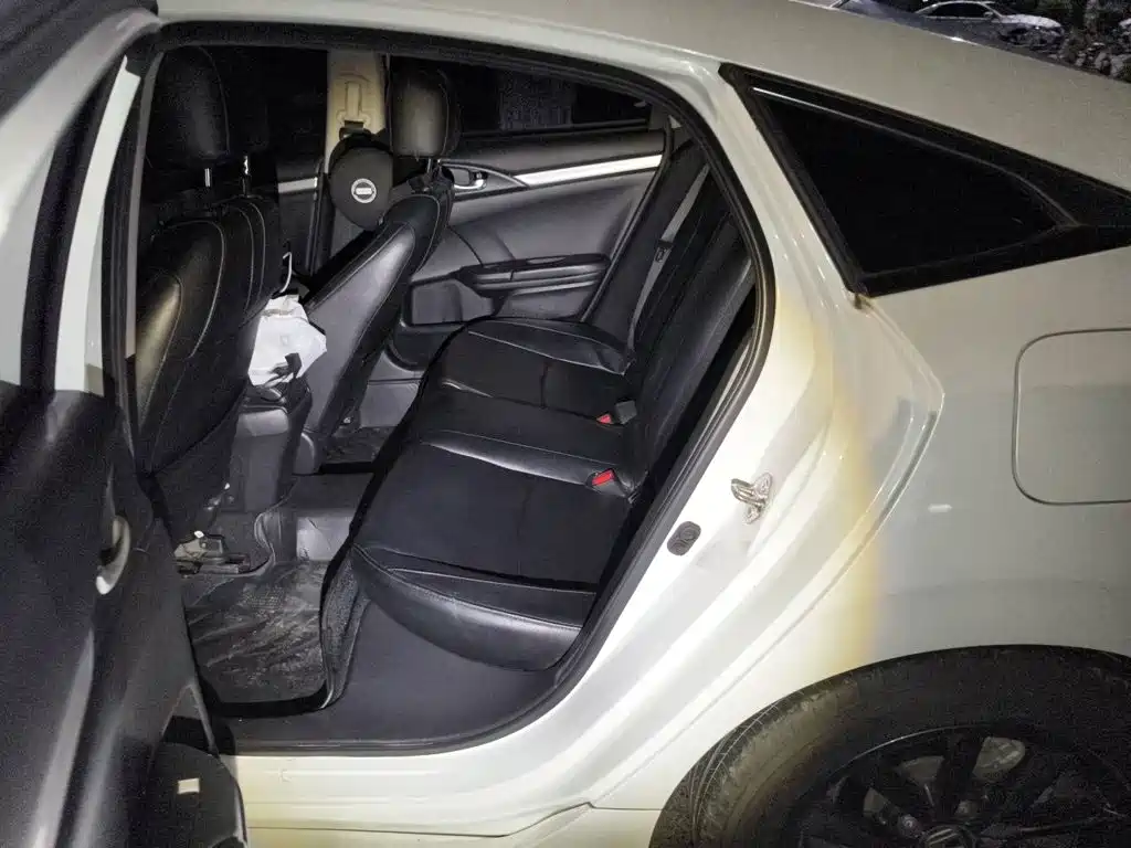 Honda Civic — миниатюра 13