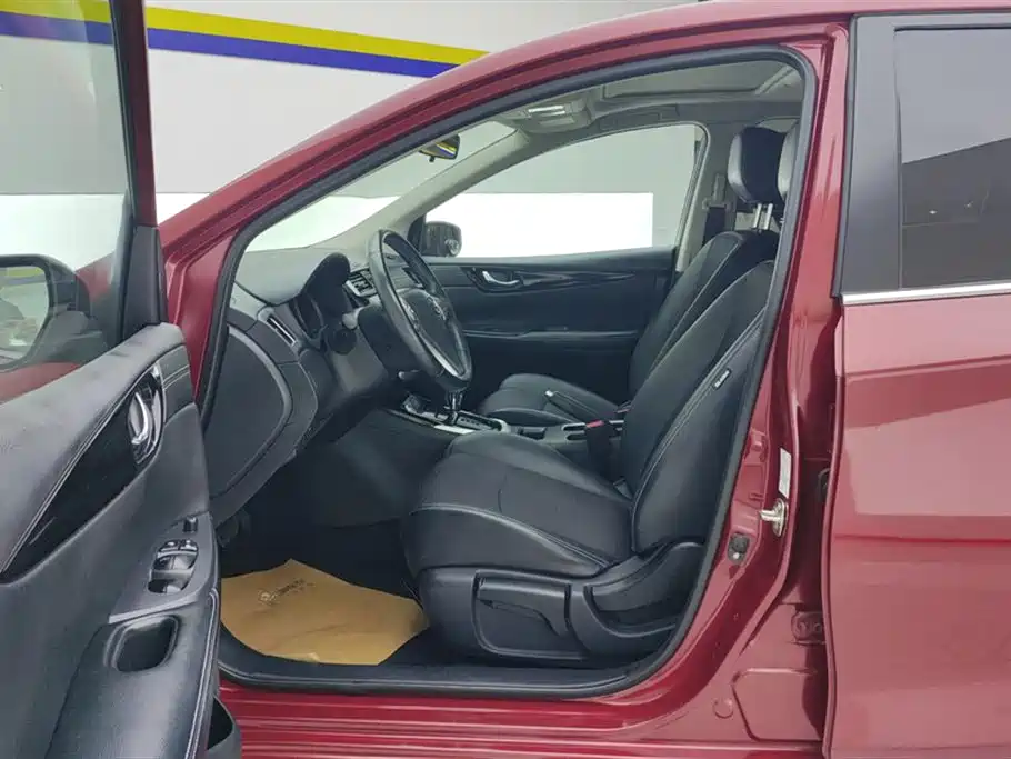 Nissan Tiida 2020 1.6L CVT
