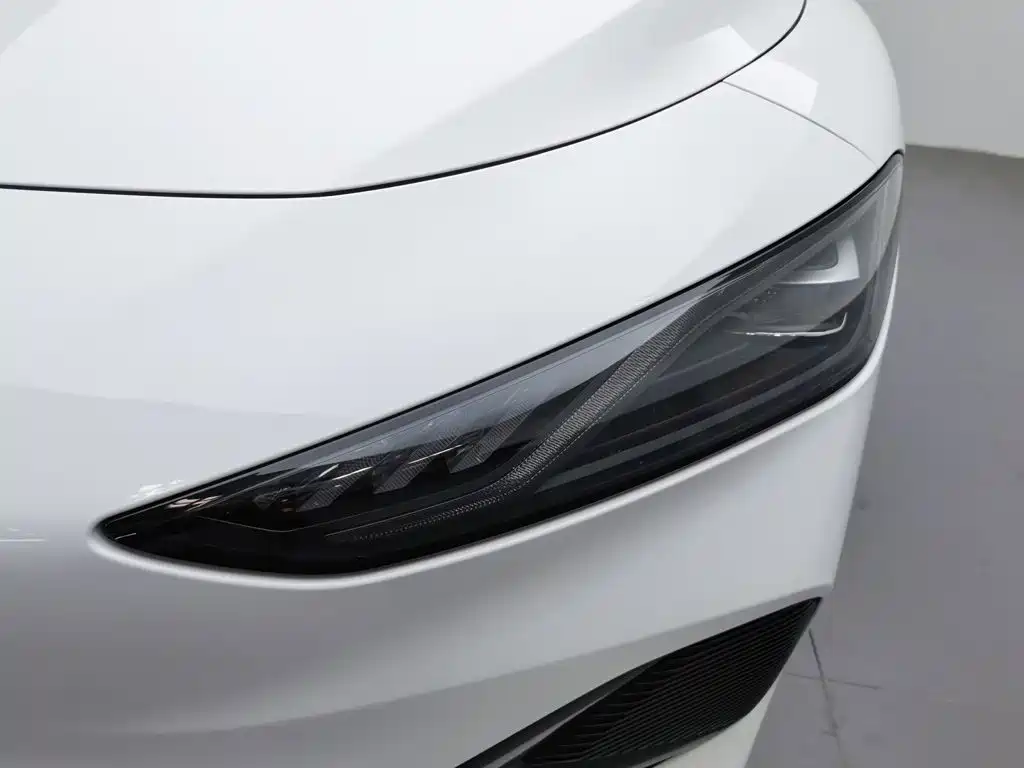 Roewe D7 — миниатюра 7
