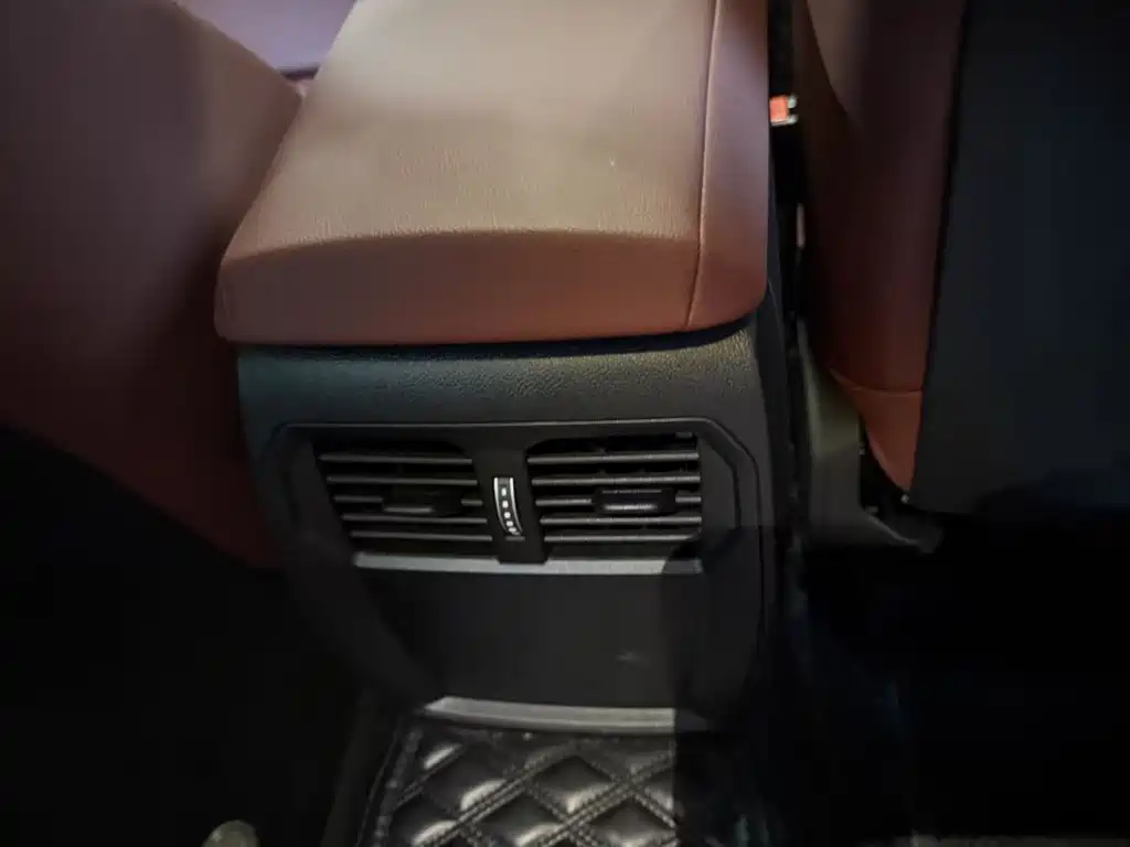 BMW 4 Series — миниатюра 8