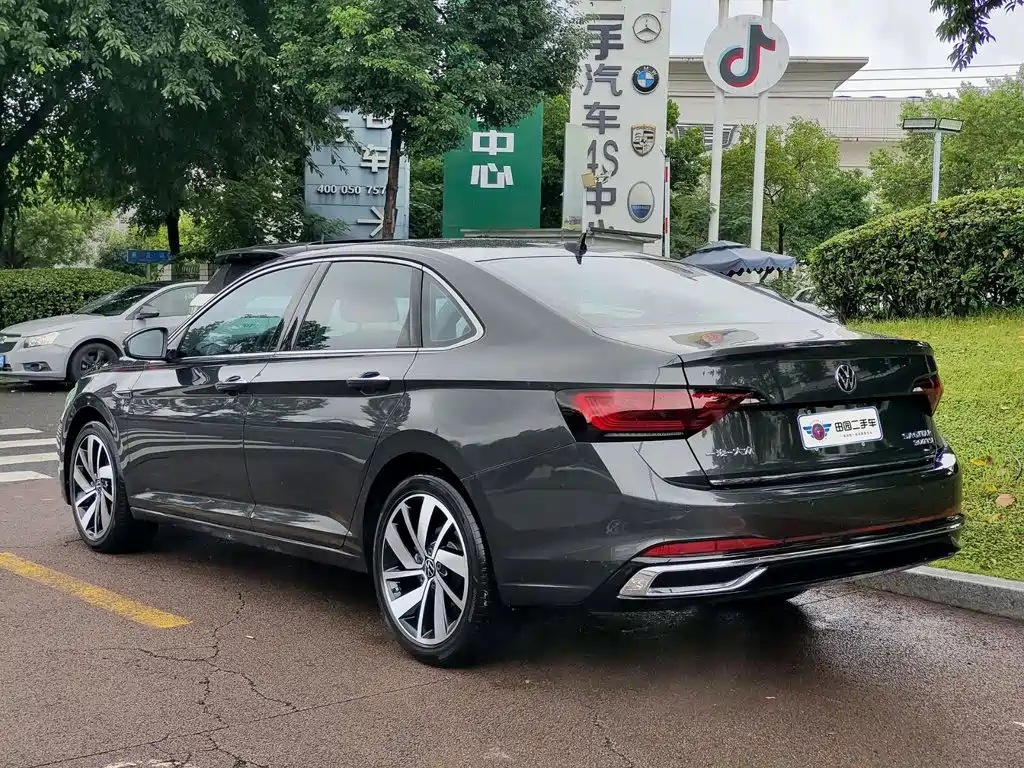 Volkswagen Sagitar — миниатюра 4