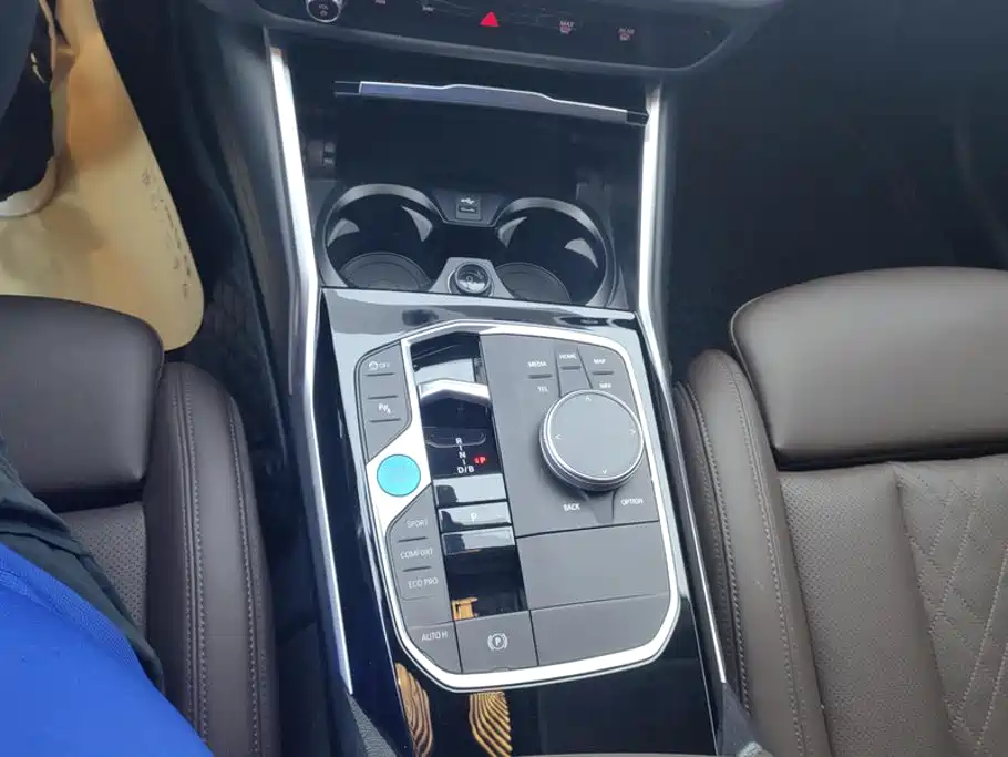 BMW i3 — миниатюра 16