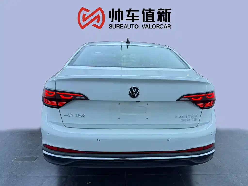 Volkswagen Sagitar 2026 3000 300TSI DSG