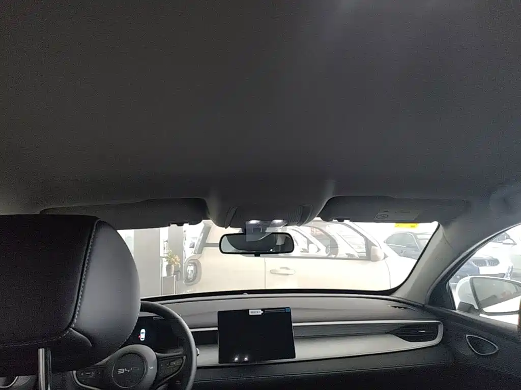 BYD Seal 05 DM-i — миниатюра 18