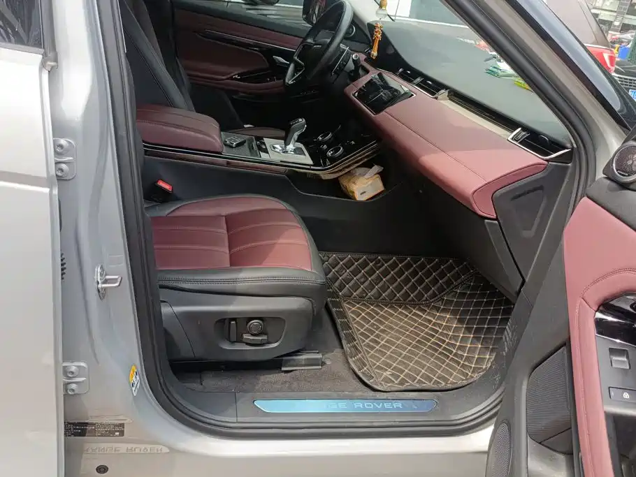 Land Rover Evoque — миниатюра 8