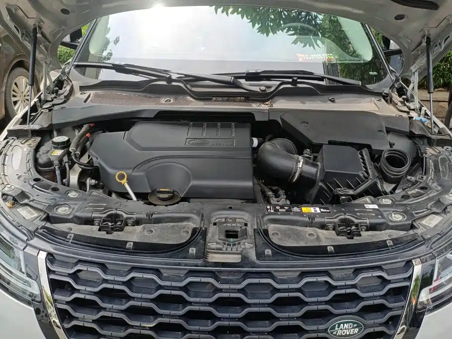 Land Rover Evoque — миниатюра 10