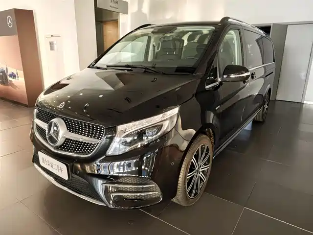 MERCEDES-BENZ V CLASS 2023