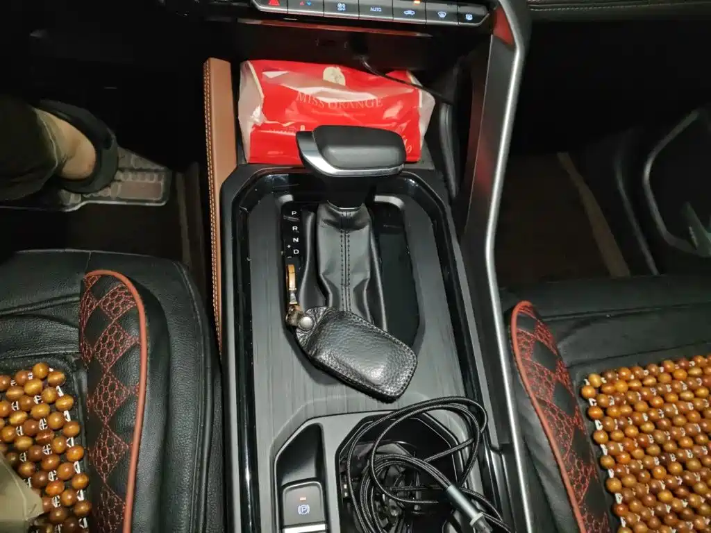 Geely Vision X6 — миниатюра 10