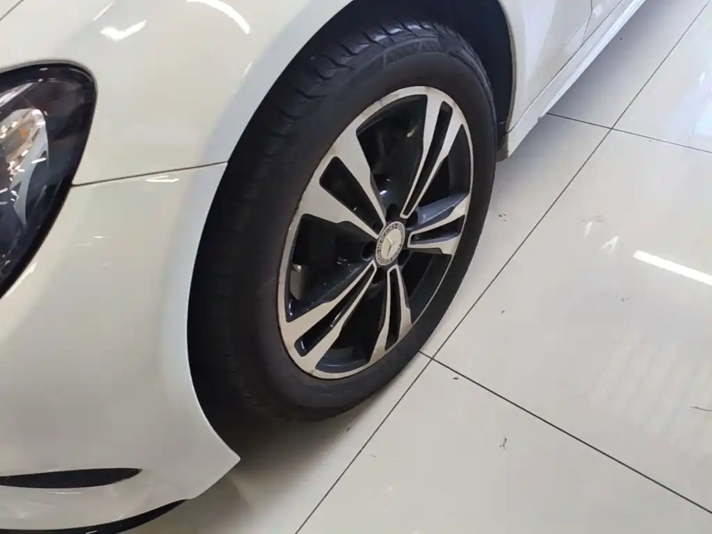 Mercedes-Benz C-Class — миниатюра 23
