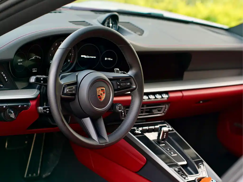 Porsche 911 2023 Carrera 3.0T