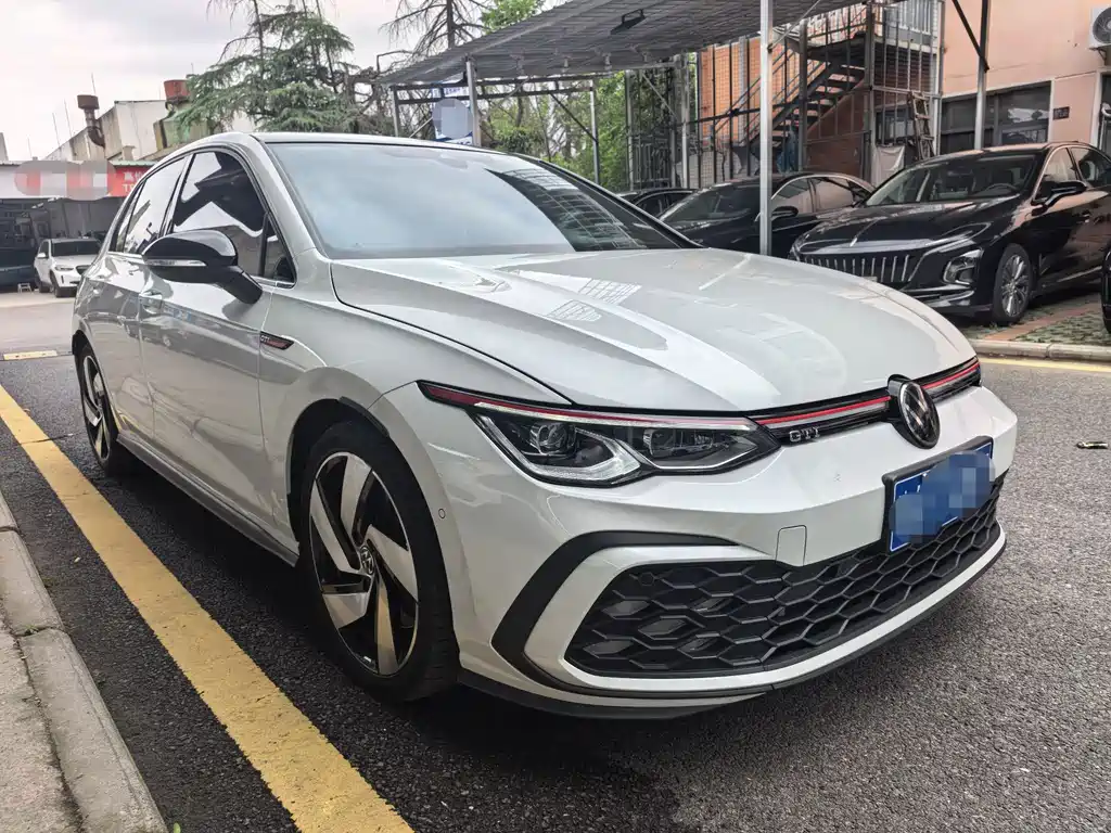 Volkswagen Golf GTI 2022