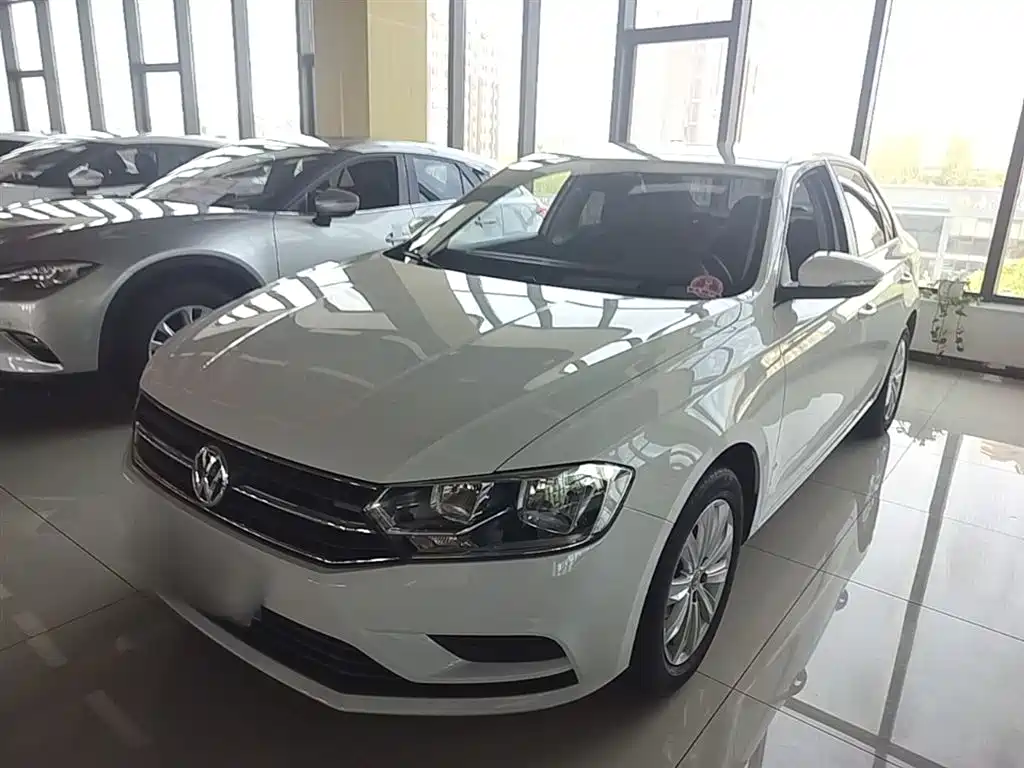 Volkswagen Bora 2021