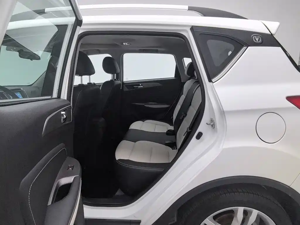 Changan CS35 — миниатюра 15