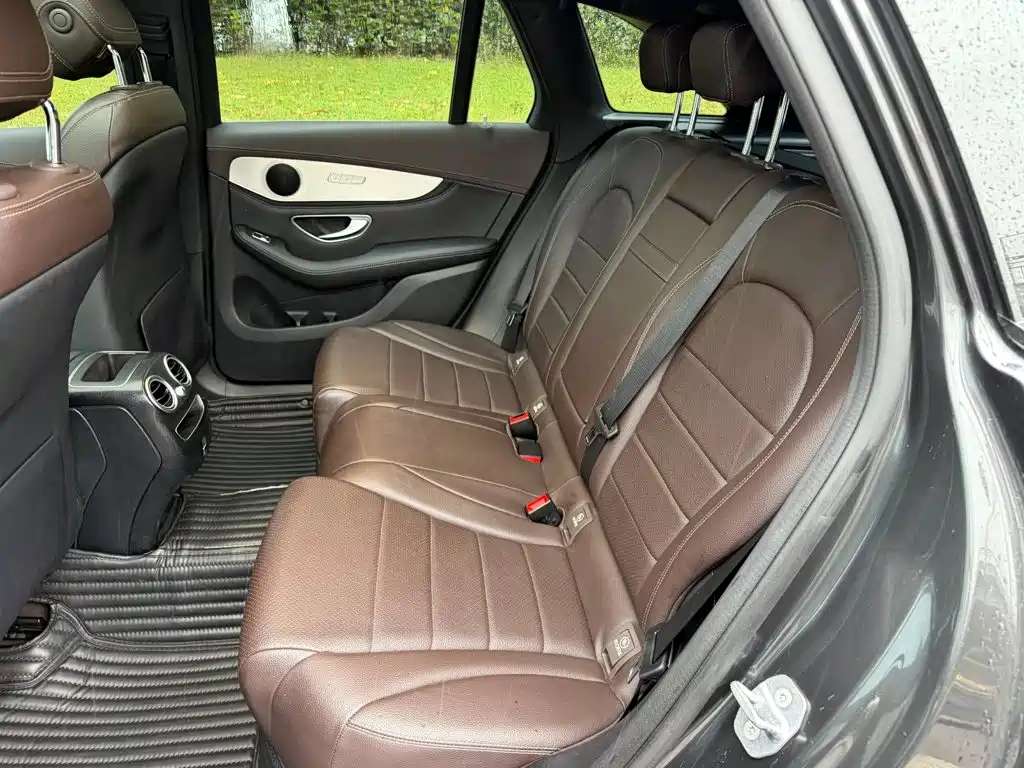 Mercedes-Benz GLC — миниатюра 12