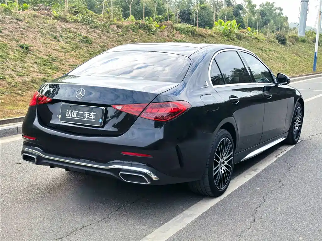 MERCEDES-BENZ C CLASS