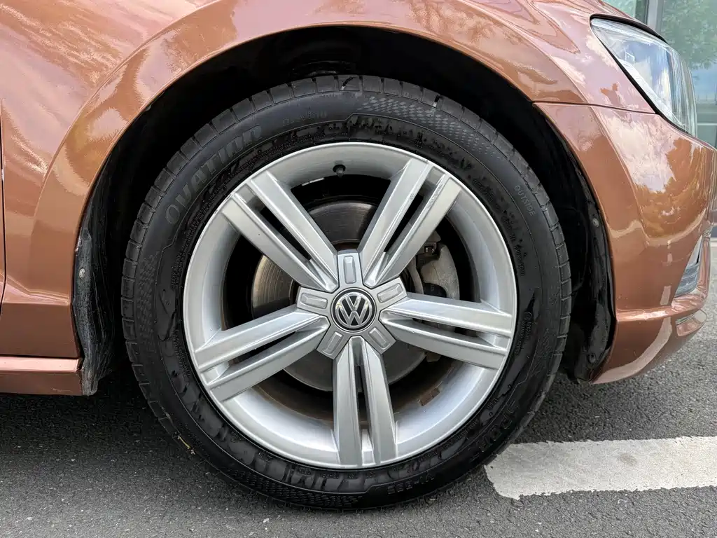 Volkswagen Lamando — миниатюра 10