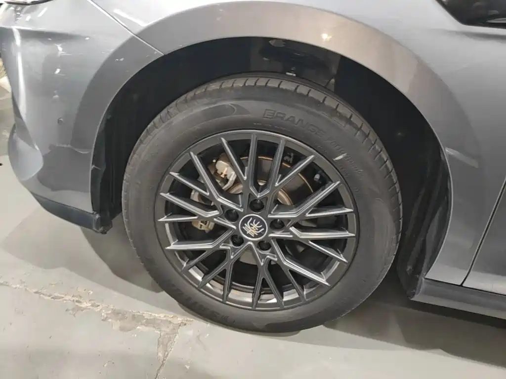 BYD Qin PLUS — миниатюра 23