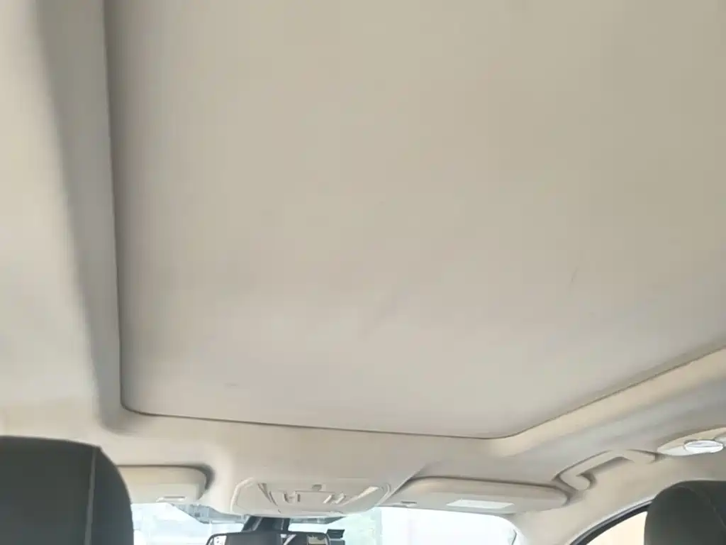 Ford Kuga — миниатюра 18